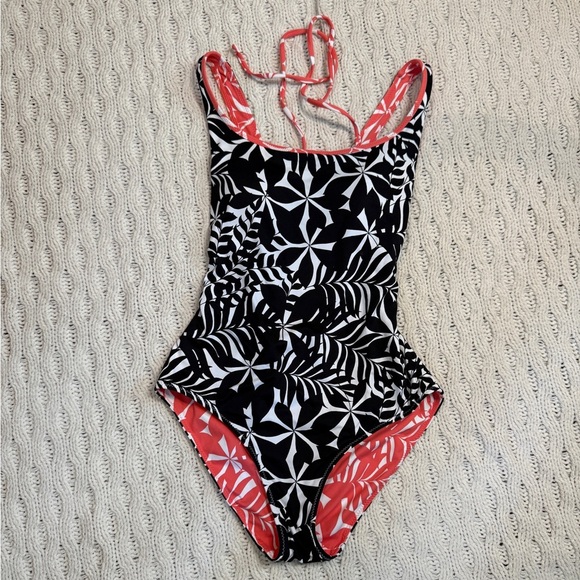 Two in One Tropical Women’s Swimwear in Coral and Black size S - Picture 3 of 10